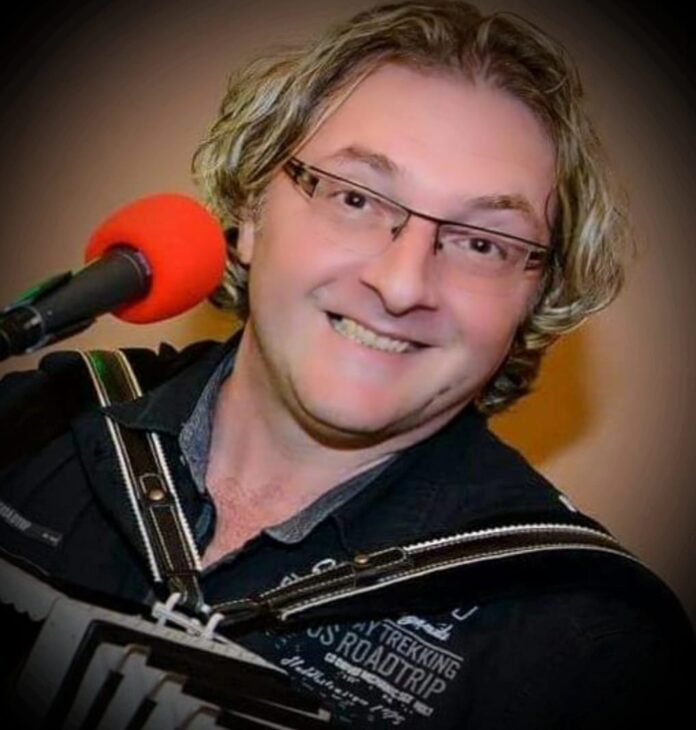 zvone Lipoivšek